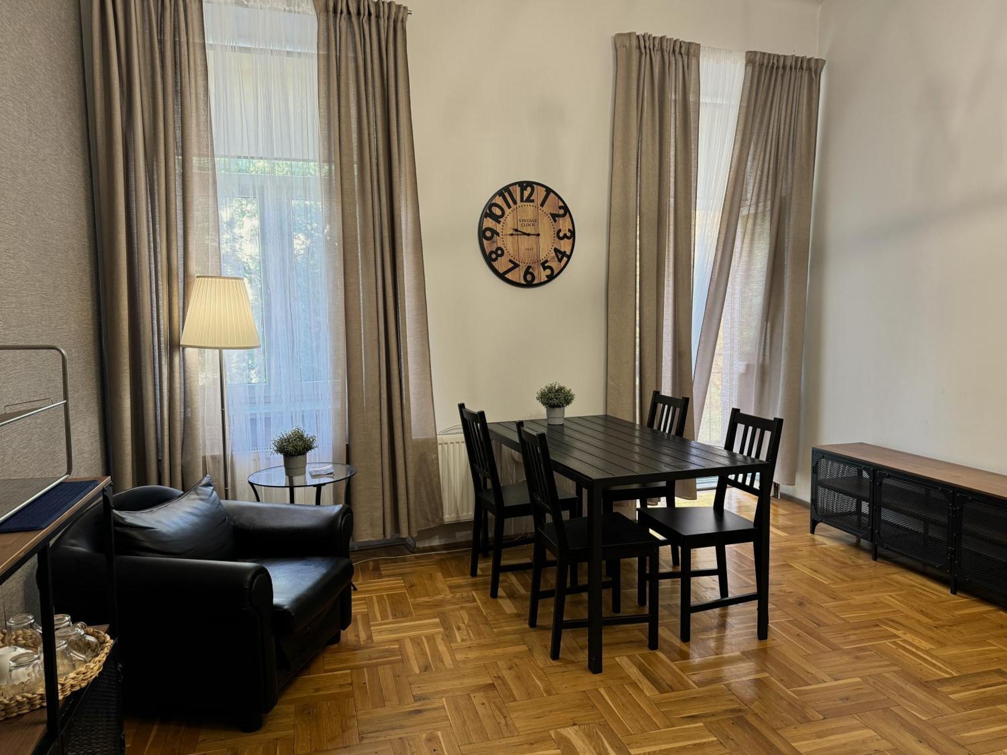Hostel Cent *