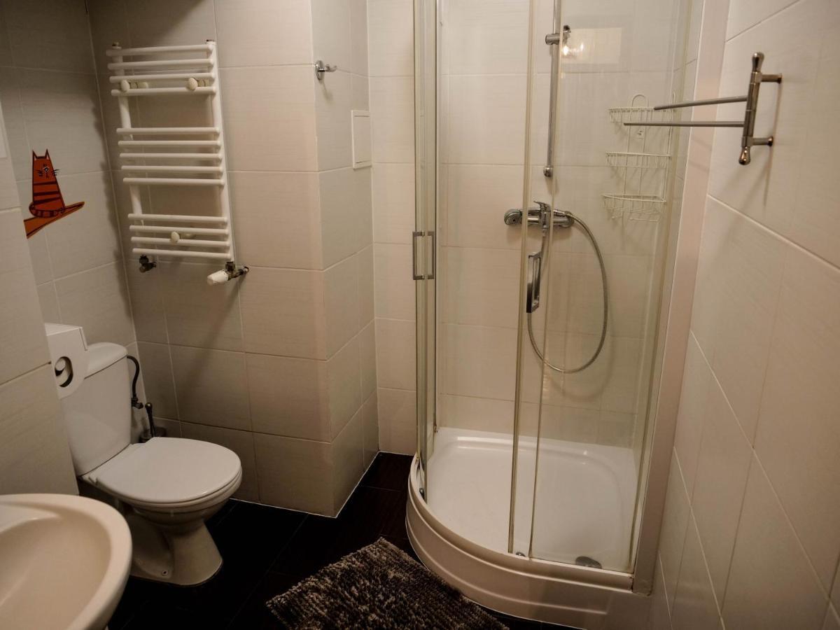 Hostal Cent *